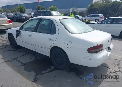 1997 Nissan Altima Gle/Gxe/Se/Xe z USA, uszkodzony, nr VIN 1N4BU31D8VC252347